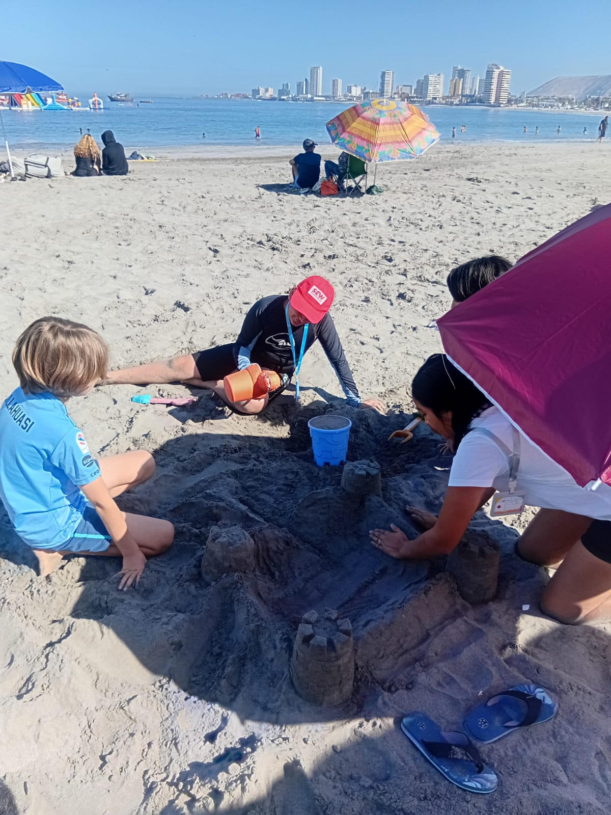 Actividad creativa en la playa